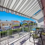 Apartmán Modern With Sea View - Two Bedroom With Balcony