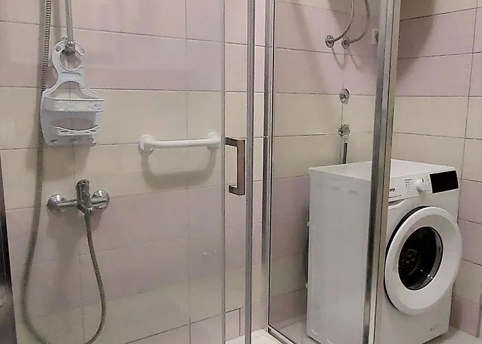 Modern With Sea View - Two Bedroom With Balcony Apartman Crikvenica