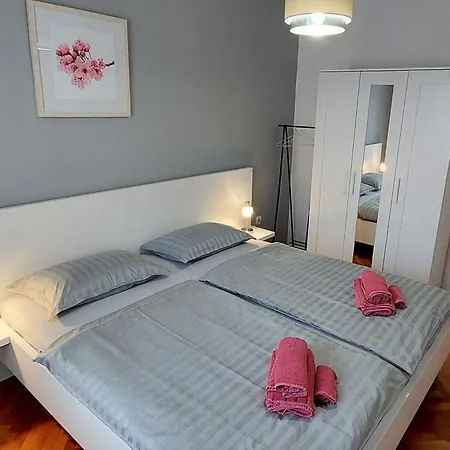 Апартаменты Modern With Sea View - Two Bedroom With Balcony